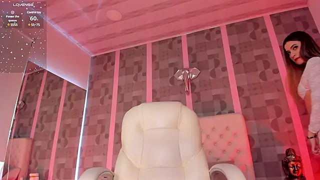 sweetty paulina online show from 8, 3, 2025