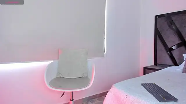 CandyMeyerss  online show from 31, 1, 2025