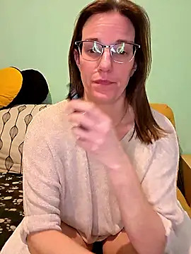 Snapshot of SpiceLea chatting on 9, 1, 2026 SpiceLea online show from 9, 1, 2026