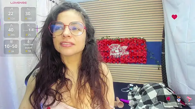 Snapshot of rosse_2504 chatting on 26, 4, 2026 rosse 2504 online show from 26, 4, 2026