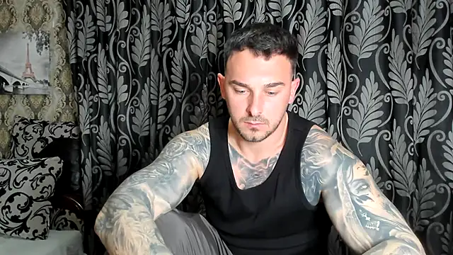 Snapshot of Jonmusclemaster chatting on 28, 3, 2026 Jonmusclemaster online show from 28, 3, 2026