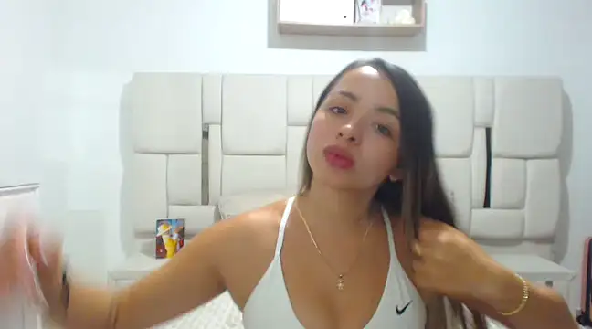 Snapshot of Ammyvelez chatting on 19, 2, 2025 Ammyvelez online show from 19, 2, 2025