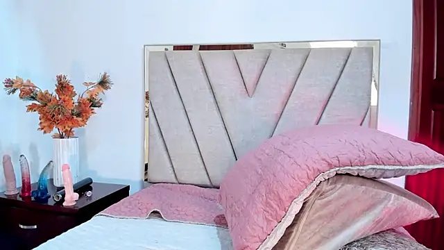 AlissaNix online show from 11, 3, 2025