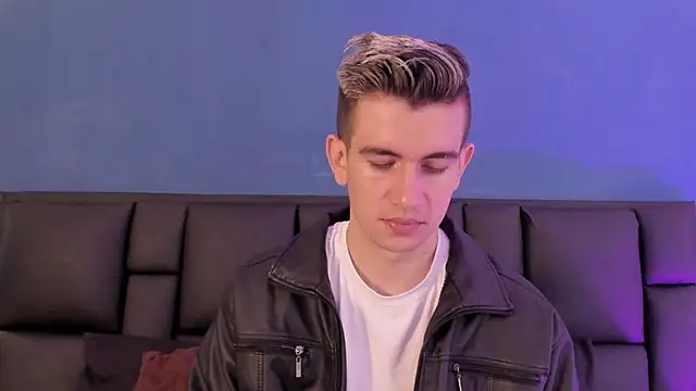 MikaelSlow online show from 1, 2, 2026