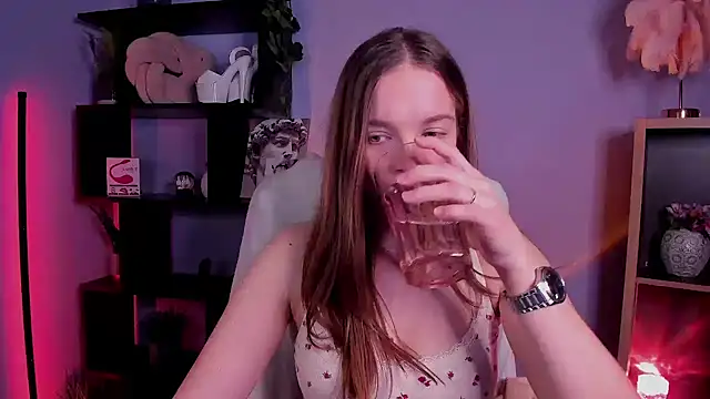 Snapshot of kenzie_x chatting on 31, 12, 2024 kenzie x online show from 31, 12, 2024