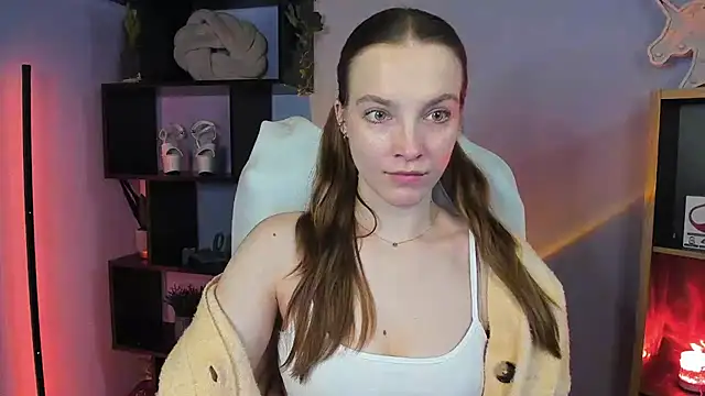 Snapshot of kenzie_x chatting on 25, 2, 2025 kenzie x online show from 25, 2, 2025