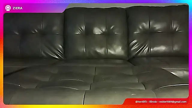 Snapshot of her4life chatting on 16, 4, 2026 her4life online show from 16, 4, 2026