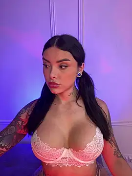 Snapshot of Ela_Doll_ chatting on 16, 1, 2025 Ela Doll online show from 16, 1, 2025