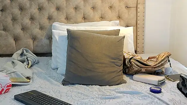 Anya Texas online show from 5, 2, 2026