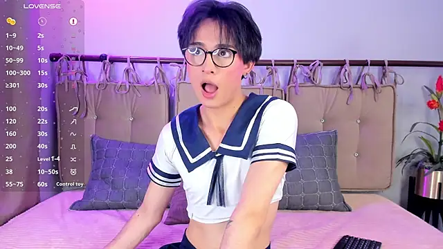 Snapshot of cherryy_boy chatting on 14, 7, 2026 cherryy boy online show from 14, 7, 2026