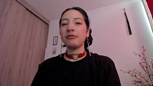 Tanya WorldBondage online show from 12, 12, 2024
