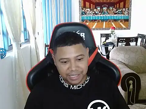 Snapshot of Hoowar2012 chatting on 19, 10, 2025 Hoowar2012 online show from 19, 10, 2025