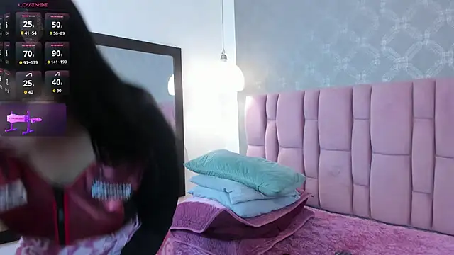 Snapshot of brithanyadams23 chatting on 15, 11, 2025 brithanyadams23 online show from 15, 11, 2025