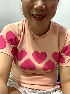 Baby-bigtits online show from 23, 9, 2025