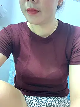 Baby-bigtits online show from 7, 10, 2025