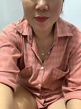 Baby-bigtits online show from 17, 12, 2025