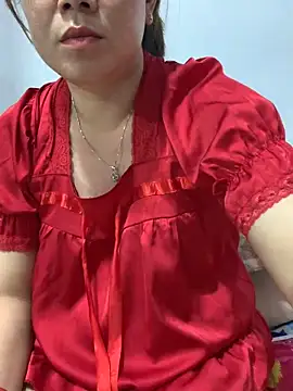 Baby-bigtits online show from 18, 12, 2025