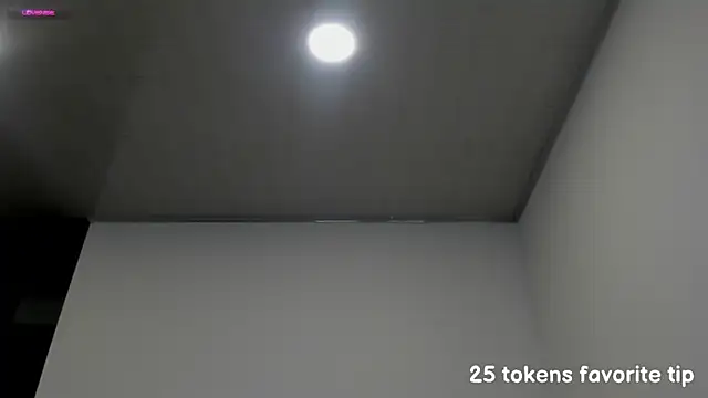 Snapshot of Im_coco chatting on 12, 2, 2025 Im coco online show from 12, 2, 2025