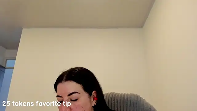 Snapshot of Im_coco chatting on 19, 2, 2025 Im coco online show from 19, 2, 2025