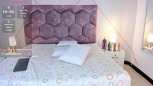 emmy lander online show from 13, 12, 2025