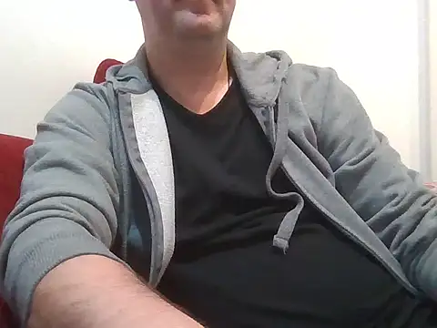 Snapshot of fikoivos chatting on 25, 4, 2026 fikoivos online show from 25, 4, 2026