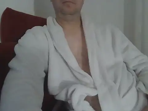 Snapshot of fikoivos chatting on 3, 7, 2026 fikoivos online show from 3, 7, 2026