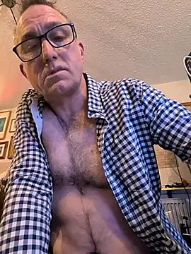 Snapshot of bibananaman chatting on 8, 4, 2026 bibananaman online show from 8, 4, 2026