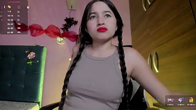 Snapshot of Sophie_spencer1 chatting on 18, 12, 2024 Sophie spencer1 online show from 18, 12, 2024