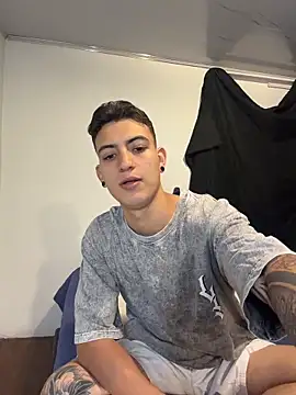 aliensexy online show from 19, 5, 2026
