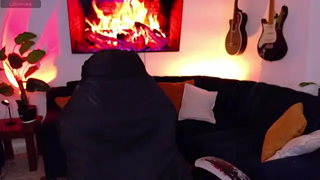 Snapshot of pandorabeker chatting on 9, 4, 2026 pandorabeker online show from 9, 4, 2026