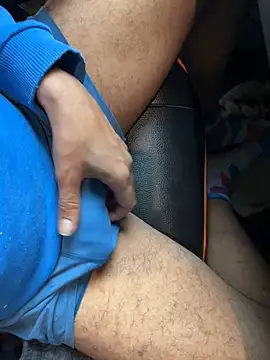 Snapshot of dreamy_lusty01 chatting on 14, 3, 2025 dreamy lusty01 online show from 14, 3, 2025