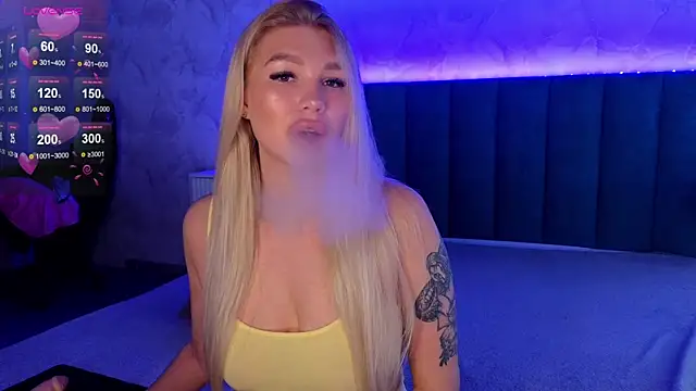 Snapshot of DreamPussyy chatting on 1, 6, 2026 DreamPussyy online show from 1, 6, 2026