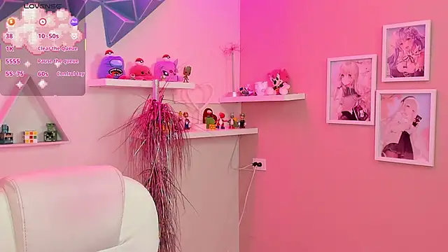 Hanna  Becker  online show from 16, 2, 2026