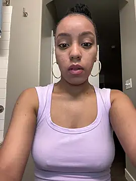 juicyyy323 online show from 3, 2, 2025