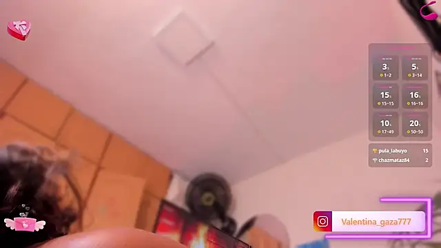 Snapshot of Val_daniiels chatting on 13, 2, 2025 Val daniiels online show from 13, 2, 2025