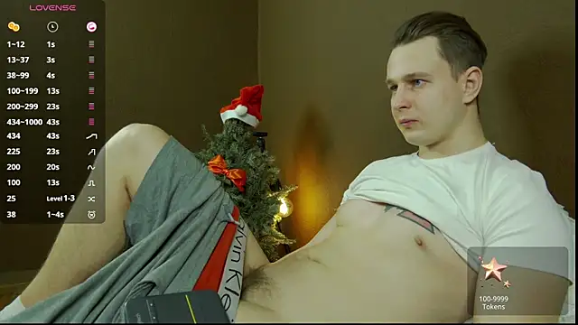 Snapshot of charlie_smiley chatting on 5, 1, 2025 charlie smiley online show from 5, 1, 2025