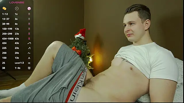 Snapshot of charlie_smiley chatting on 13, 1, 2025 charlie smiley online show from 13, 1, 2025