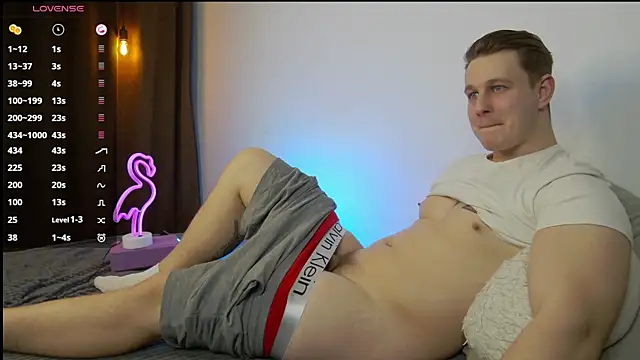 Snapshot of charlie_smiley chatting on 11, 3, 2025 charlie smiley online show from 11, 3, 2025