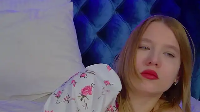 LiliLinn online show from 18, 11, 2025