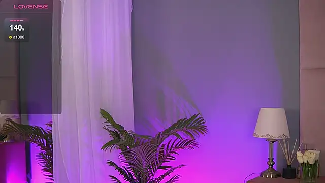 Snapshot of AlmaLuv chatting on 10, 3, 2025 AlmaLuv online show from 10, 3, 2025