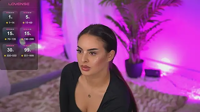 Snapshot of AlmaLuv chatting on 13, 3, 2025 AlmaLuv online show from 13, 3, 2025