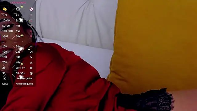 Snapshot of KiaraDevlynn chatting on 6, 3, 2026 KiaraDevlynn online show from 6, 3, 2026