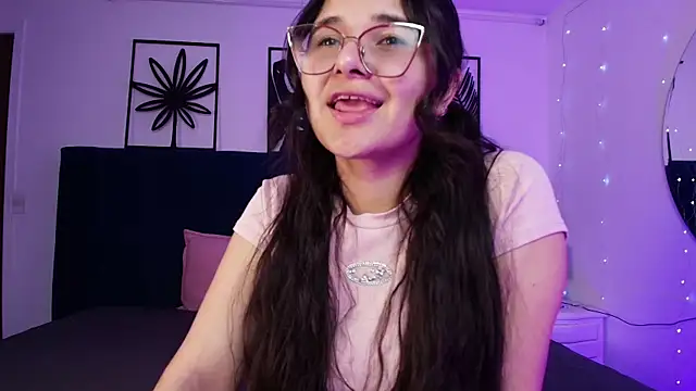 Tifanny grey online show from 12, 9, 2025