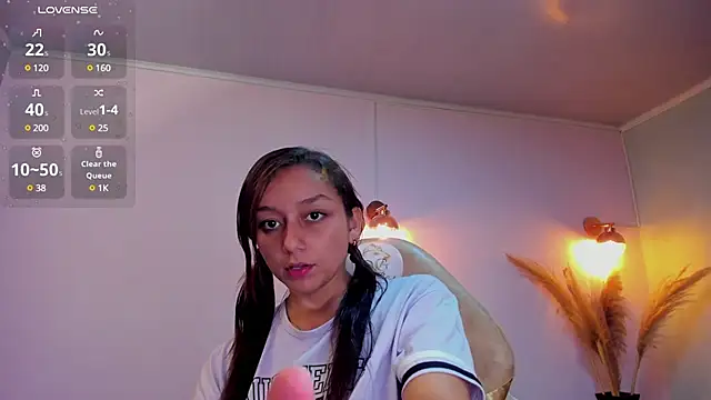 Snapshot of katy_sweet19 chatting on 31, 1, 2025 katy sweet19 online show from 31, 1, 2025