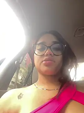 Snapshot of ElaEndez_ chatting on 26, 1, 2025 ElaEndez online show from 26, 1, 2025