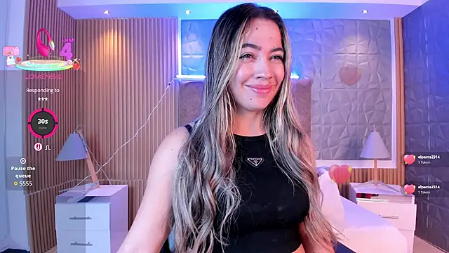 Snapshot of Alessia_Taylorr chatting on 25, 10, 2025 Alessia Taylorr online show from 25, 10, 2025