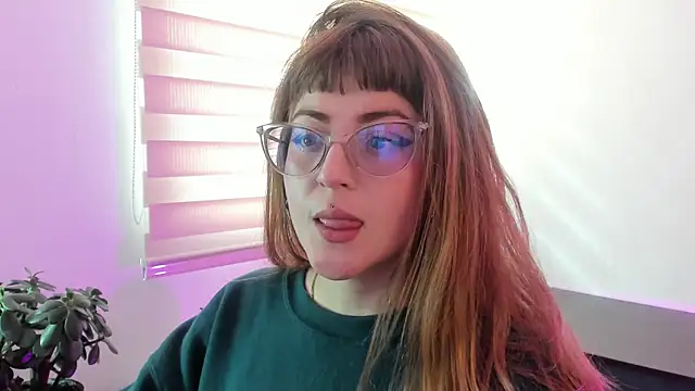 Snapshot of tekila__ chatting on 2, 5, 2026 tekila online show from 2, 5, 2026