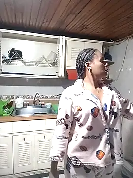 Camille rose  online show from 4, 3, 2025