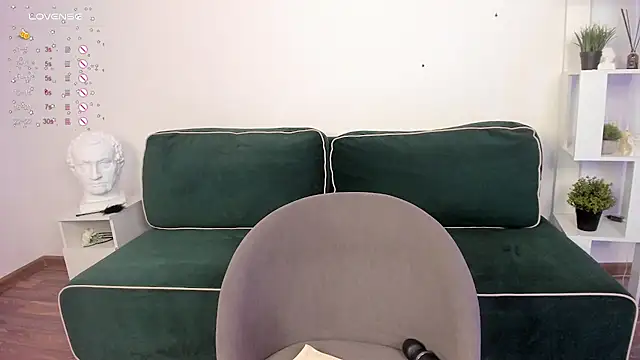 Snapshot of miissblonde chatting on 5, 2, 2025 miissblonde online show from 5, 2, 2025