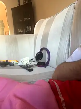 Snapshot of EE123458 chatting on 28, 11, 2025 EE123458 online show from 28, 11, 2025